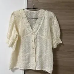 GRL アイボリー レースディテール 半袖シャツ