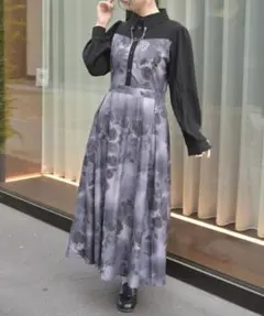 axes femme チェーン付アートローズ柄ワンピース グレー Mサイズ