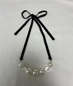 大粒パール✖️クリスタルビーズの ベルベットリボンネックレス