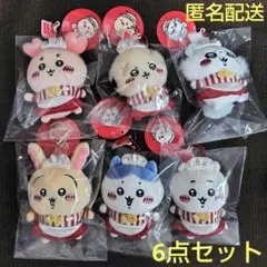 ちいかわレストラン　ホール担当なマスコット