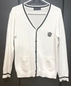 ホワイト Vネック カーディガン