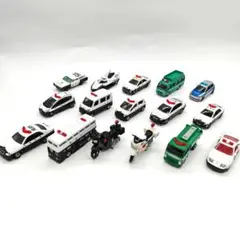 ​【レア】トミカ警察車両16台セット パトカー 非売品 海外モデルまとめ売りのサムネイル