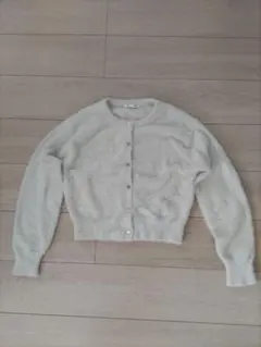 [GU]　ラメ入りフワフワカーディガン　Mサイズ