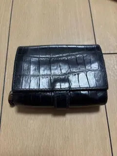 Felisi 二つ折り財布 クロコ型押し ブラック　コロコロのサムネイル