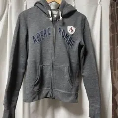 Abercrombie&Fitch アバクロ　パーカー
