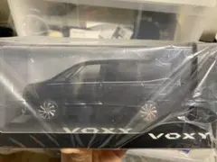 【非売品】ヴォクシー カラーサンプル ミニカーのサムネイル