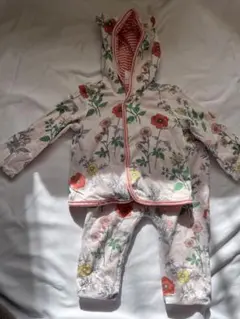 GAP 花柄フード付きジャケットとパンツセット