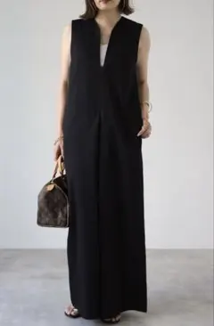 Bonjour Sagan ディープVネックオールインワン　フォーマル入園　入学