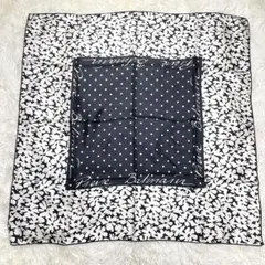 【美品】 ピエールバルマン　スカーフ　大判　総柄　シルク　100　paris