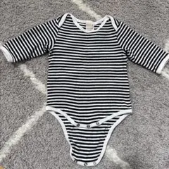 petit main 黒と白ストライプ ロンパース 70cm