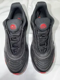 Item thumbnail for item e54a73cc-44ad-46c2-a967-6289b7cdb28c