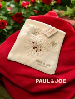 PAUL & JOE 花柄刺繍 タオルハンカチ