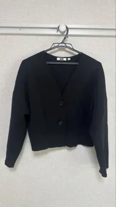 UNIQLO クロップド丈 カーディガン ブラックのサムネイル