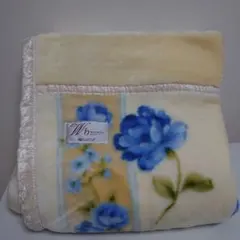 西川リビング 花柄 衿付合せ アクリル 毛布 シングル