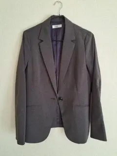 グレー シングルボタン ビジネスジャケット