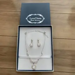 Love tiara ネックレス　イアリング　結婚式　花嫁