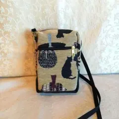猫柄バッグ　スマホショルダー　スマホポシェット　ハンドメイド