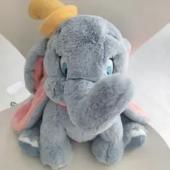 ディズニーリゾート　ダンボぬいぐるみ　３０㌢
