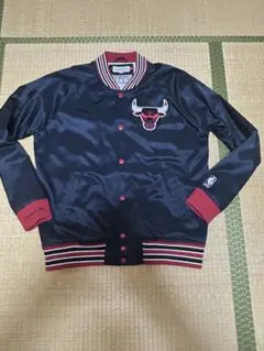 シカゴ　ブルズ　Mitchell & Ness スタジャン Mitchell&Ness スタジャン Mitchell＆Ness NBA UNISEX VARSITY