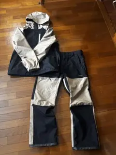 2025年最新】volcom gore-tex上下の人気アイテム - メルカリ