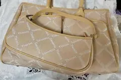 サマンサ Samantha トートバッグ チャーム付き