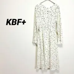 5411U ケービーエフプラス 総柄ワンピース インナー付 アーバンリサーチのサムネイル
