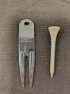 グリーンフォークとティーセット　リージャスクレストゴルフクラブ