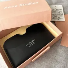 Acne Studios 世界96個限定 シリアルナンバー入り ショルダーバッグ Acne Studios 世界96個限定 シリアルナンバー入り ショルダーバッグ