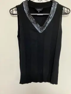 スパンコール付きニット