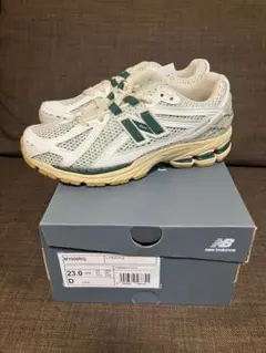 新品未使用 new balance M1906RQ 23cm