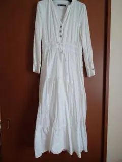 ZARA カットワークワンピース 2度着用