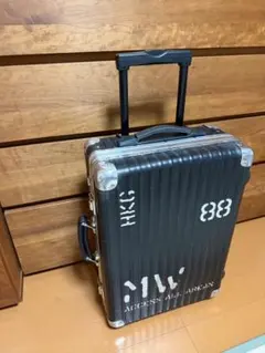☆美品☆希少☆RIMOWA クラシック フライト 2輪35L 廃盤モデルのサムネイル