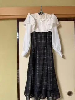 majestic legon ウエストきゅっとオフショルワンピ
