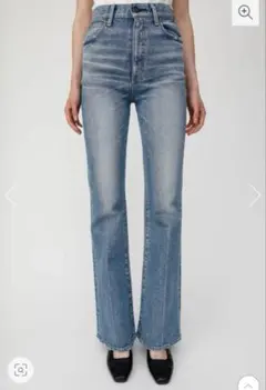 マウジー　MVS flare 美脚ジーンズ！