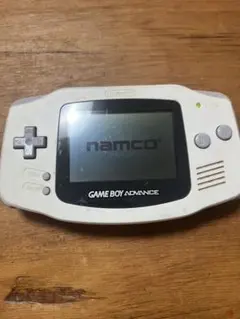 ゲームボーイアドバンス　ホワイト　ナムコミュージアムソフト付き