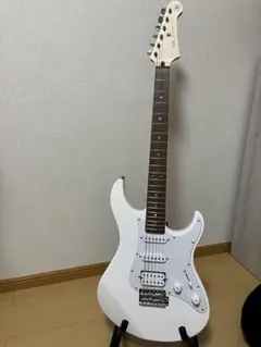 ヤマハ　パシフィカ　ホワイト ストラトキャスタータイプ エレキギターPAC012 YAMAHA PACIFICA012 エレキギター初心者14点セット 【Bluetooth