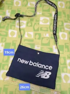 ニューバランス　サコッシュ