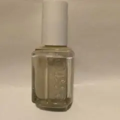 essie 587 JACKIE OH MYのサムネイル