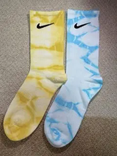 NIKE ソックス タイダイ柄 2足セット 23-26cmのサムネイル