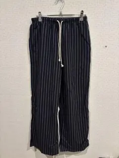 ストライプパンツ