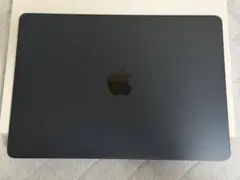 M2 MacBook Air [整備済品] 16GB/256GB ミッドナイトのサムネイル