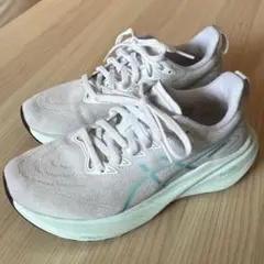 アシックス　GT-2000 13 WOMEN22.5CM