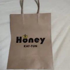 KAT-TUNのHoney特典紙袋