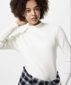 新品　タグ付　リブハイネックT 長袖 黒　白　2色セット　M UNIQLO