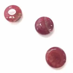 200. ボタンの形のような天然石です♪