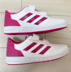 adidas アディダス スニーカー　21cm