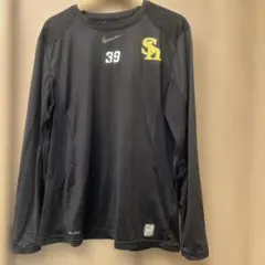 ソフトバンクホークスNike DRI-FIT 長袖アンダーシャツ 39 ブラックのサムネイル