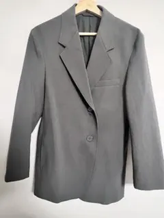 uniqlo u テーラードジャケット