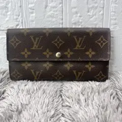 ルイヴィトン　ポルトフォイユサラ　モノグラムキャンバス　長財布