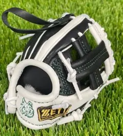 読売ジャイアンツ吉川尚輝ミニチュアグローブ　タオル誕生祭　数量限定ZETT巨人 読売ジャイアンツ吉川尚輝ミニチュアグローブ タオル誕生祭 数量